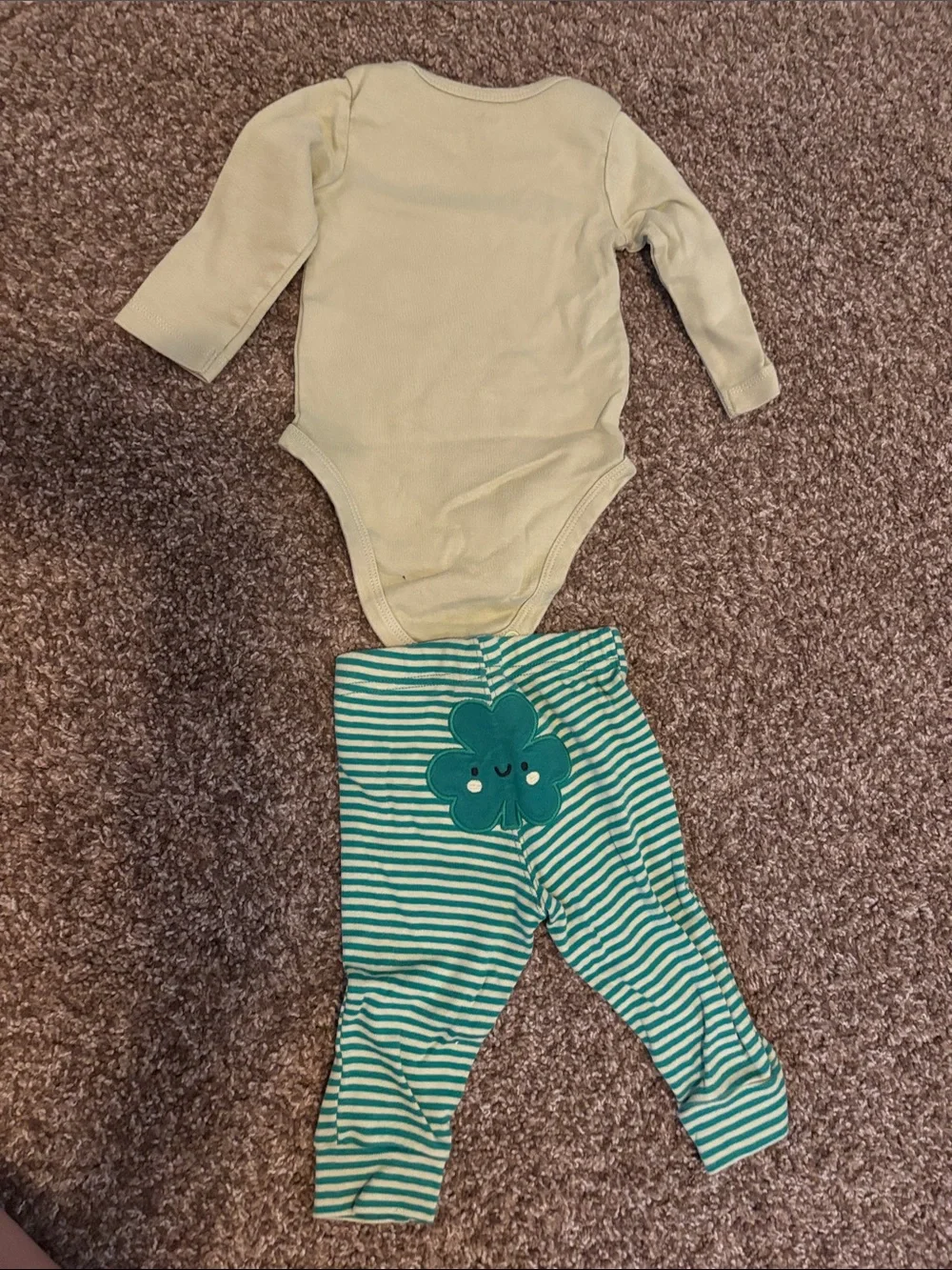 Carter's Cream and Teal "Little and Lucky" Baby Matching Set and Pajama - Picture 3 of 6